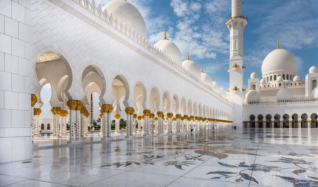 avio karte Beograd Abu Dabi - sheik zayed dzamija